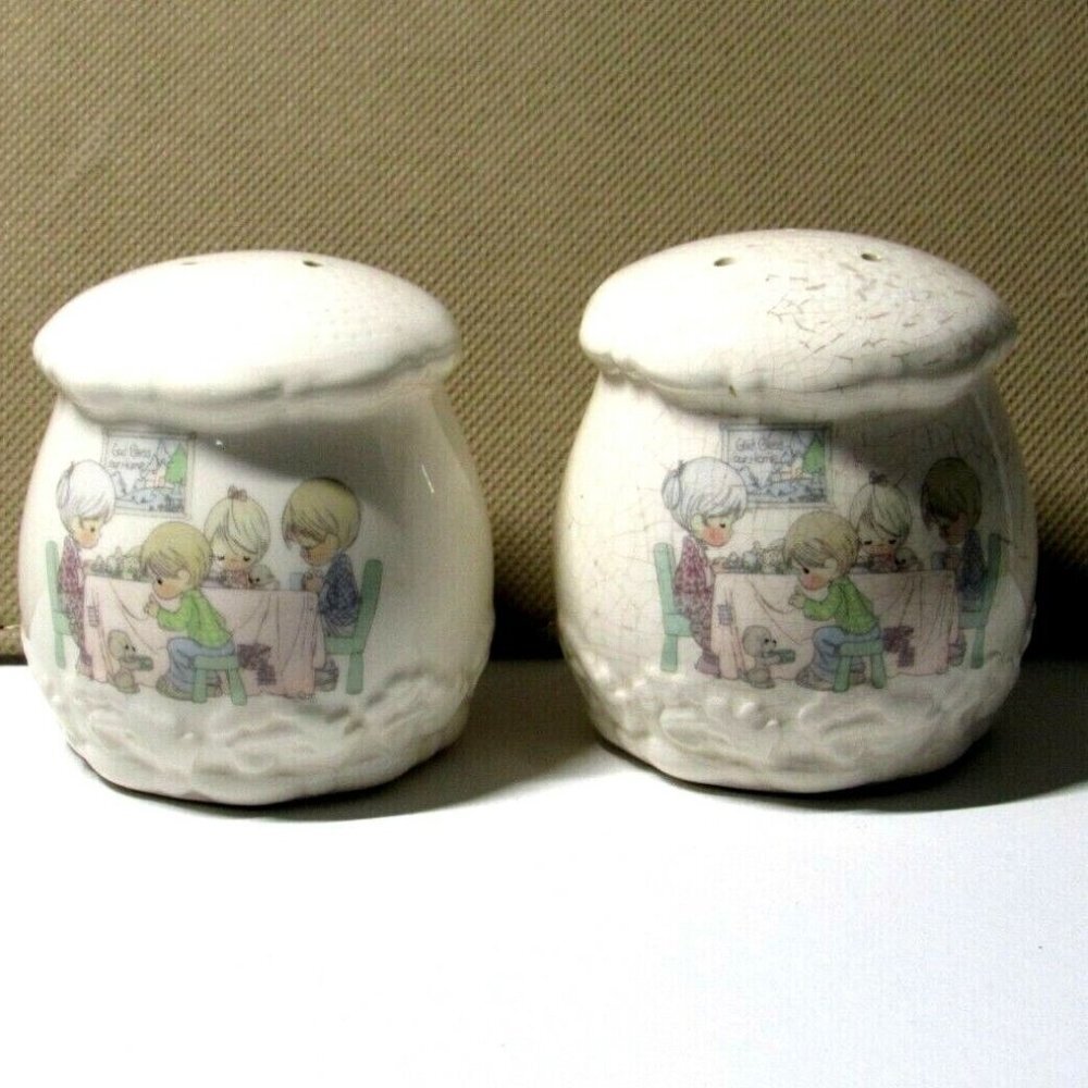 Vintage Precious Moments Salt And Pepper Shakers 1994